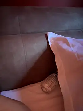 Snapshot of Ofcourseoneday chatting on 11-25-25, 07:19 Ofcourseoneday online show from 11-25-25, 07:19