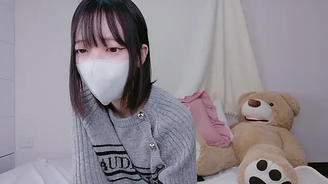 Snapshot of Azusa_128 chatting on 11-20-25, 08:03 Azusa 128 online show from 11-20-25, 08:03