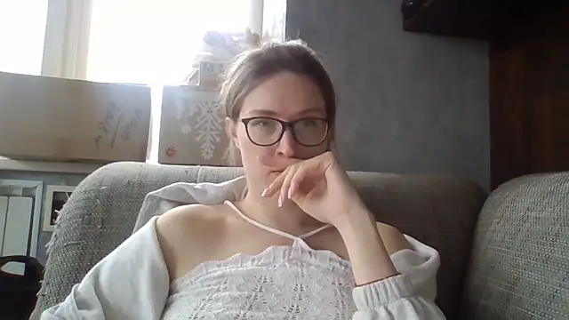 Snapshot of Jugira chatting on 05-10-26, 02:11 Jugira online show from 05-10-26, 02:11