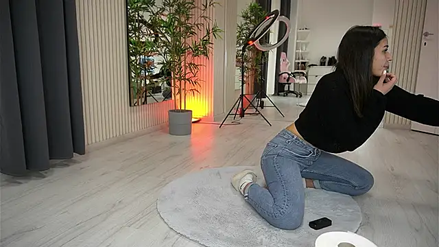 EmmaBlanco online show from 10-01-25, 07:20