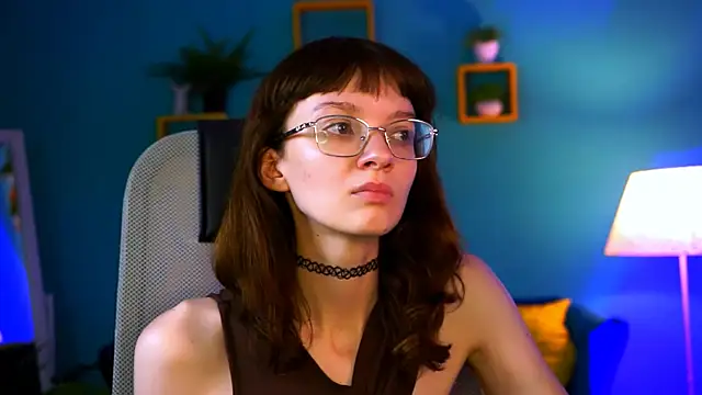 MollyJiggles online show from 09-16-25, 01:34