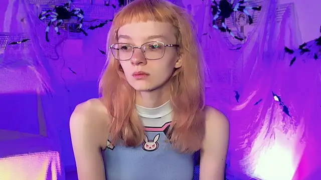 MollyJiggles online show from 10-24-25, 12:12