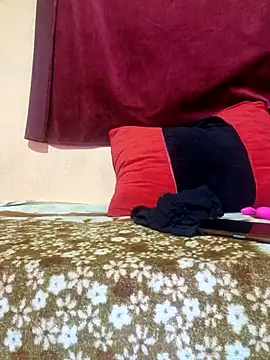 Snapshot of lona_sexi chatting on 05-10-26, 07:13 lona sexi online show from 05-10-26, 07:13