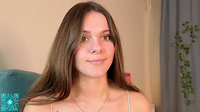 chloemilka online show from 10-20-25, 05:57