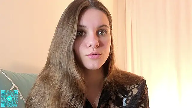 chloemilka online show from 11-17-25, 05:41