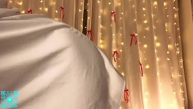 chloemilka online show from 02-20-26, 05:13