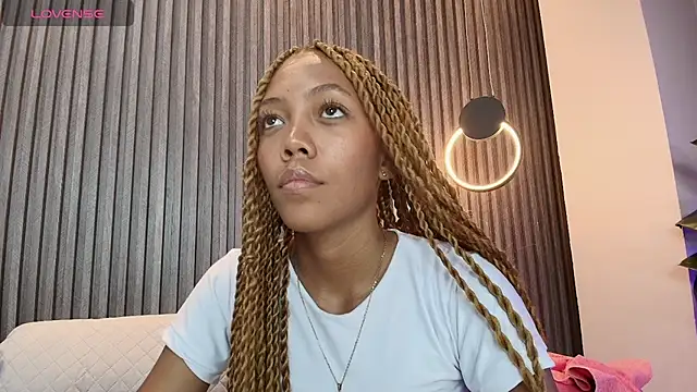 biancaa 18 online show from 04-18-26, 05:50