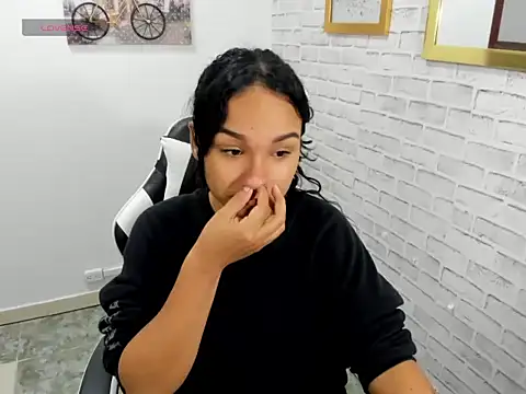 salome rojas  online show from 03-18-26, 08:56