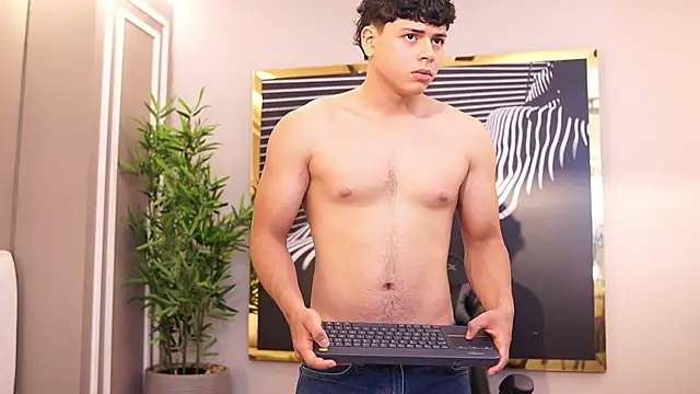 Ethan occonor online show from 04-30-26, 01:28