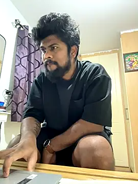 Snapshot of CrazyShashank chatting on 11-07-25, 07:36 CrazyShashank online show from 11-07-25, 07:36