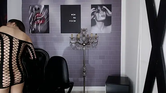 Snapshot of aleesha_cameron02 chatting on 11-05-25, 12:16 aleesha cameron02 online show from 11-05-25, 12:16