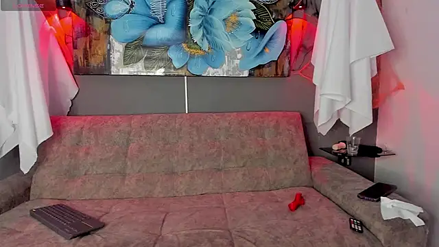 Snapshot of elizabeth_lamer chatting on 10-31-25, 06:25 elizabeth lamer online show from 10-31-25, 06:25