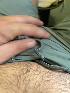 Snapshot of Marius1991 chatting on 09-12-25, 08:58 Marius1991 online show from 09-12-25, 08:58