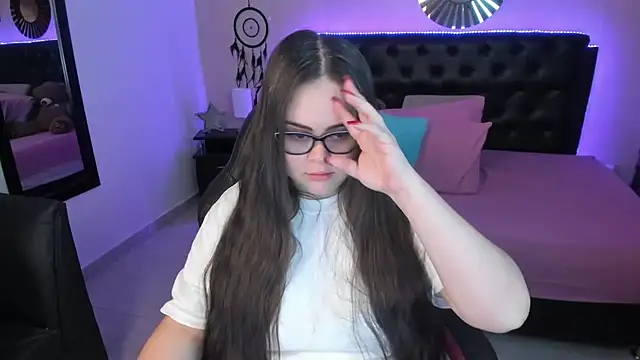 LolaVillalobos online show from 02-19-26, 12:23