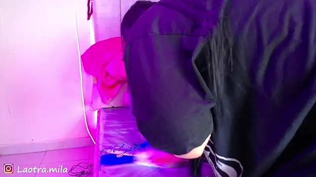 Snapshot of juliettaa_1 chatting on 10-04-25, 02:31 juliettaa 1 online show from 10-04-25, 02:31