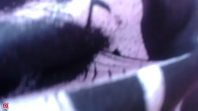 Snapshot of juliettaa_1 chatting on 10-05-25, 02:10 juliettaa 1 online show from 10-05-25, 02:10