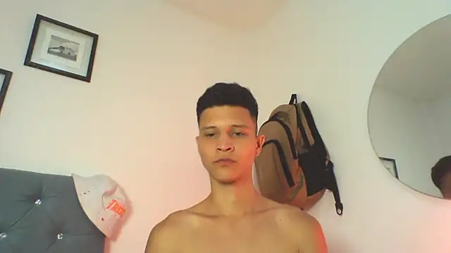 Twinkcock22 online show from 09-19-25, 12:56