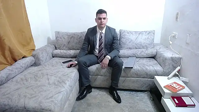 Victor Maitland online show from 09-16-25, 03:40