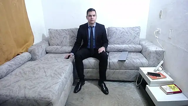 Victor Maitland online show from 10-21-25, 07:47