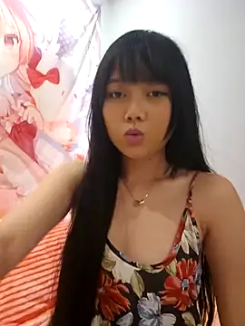 Snapshot of lirz06 chatting on 11-23-25, 03:56 lirz06 online show from 11-23-25, 03:56