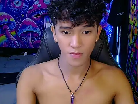 kenbigcockxx online show from 05-26-26, 01:29