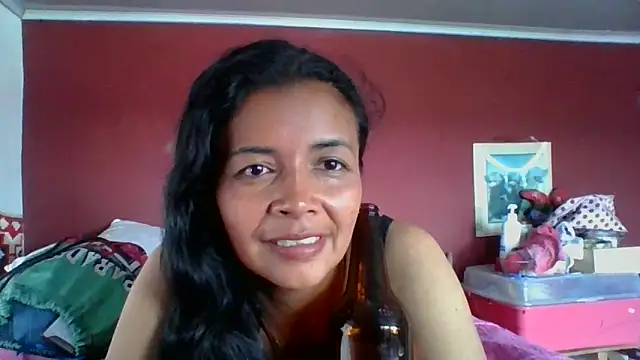 Snapshot of DianaOchoa_ chatting on 09-25-25, 07:28 DianaOchoa online show from 09-25-25, 07:28