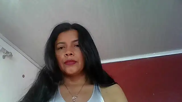 Snapshot of DianaOchoa_ chatting on 10-09-25, 12:25 DianaOchoa online show from 10-09-25, 12:25