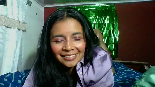 Snapshot of DianaOchoa_ chatting on 10-17-25, 04:26 DianaOchoa online show from 10-17-25, 04:26
