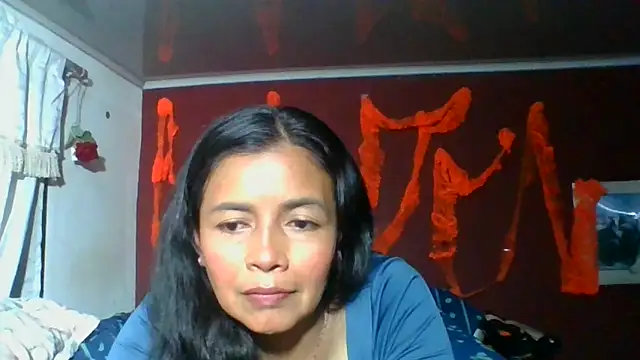 Snapshot of DianaOchoa_ chatting on 10-25-25, 03:14 DianaOchoa online show from 10-25-25, 03:14