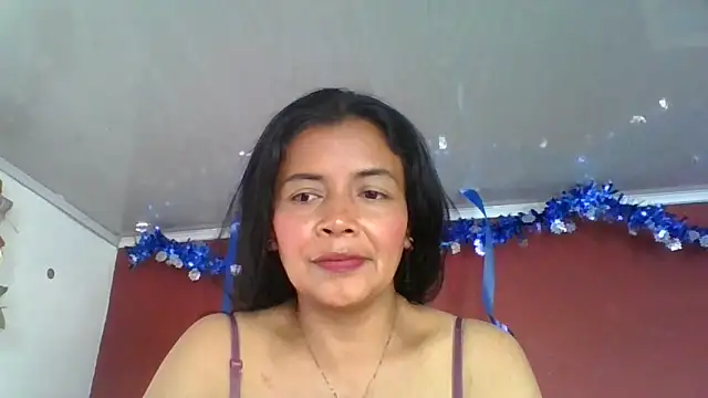 Snapshot of DianaOchoa_ chatting on 11-21-25, 08:07 DianaOchoa online show from 11-21-25, 08:07