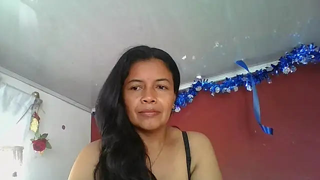 Snapshot of DianaOchoa_ chatting on 11-25-25, 01:11 DianaOchoa online show from 11-25-25, 01:11