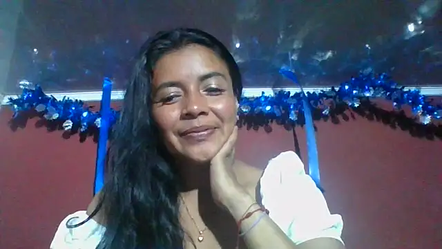 Snapshot of DianaOchoa_ chatting on 12-18-25, 08:53 DianaOchoa online show from 12-18-25, 08:53