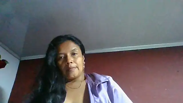 Snapshot of DianaOchoa_ chatting on 06-08-26, 11:16 DianaOchoa online show from 06-08-26, 11:16
