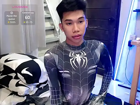 Snapshot of Ur_pinoyhotbrix chatting on 10-10-25, 02:05 Ur pinoyhotbrix online show from 10-10-25, 02:05