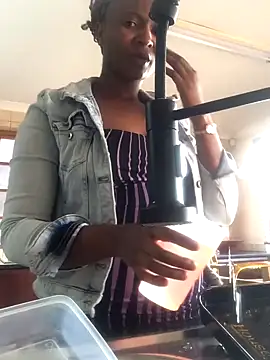 Goddessberry online show from 09-12-25, 05:51