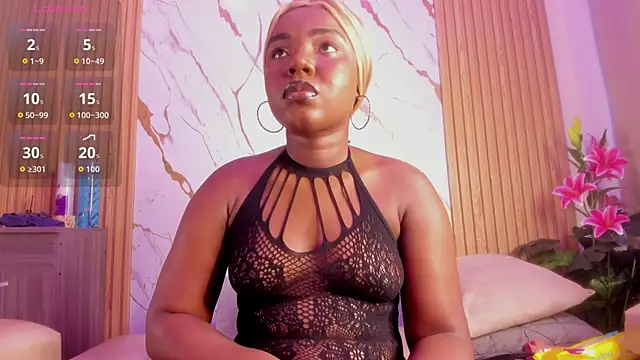 Snapshot of Eva_Johnss chatting on 12-02-25, 12:43 Eva Johnss online show from 12-02-25, 12:43