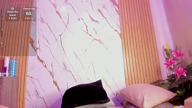 Snapshot of Eva_Johnss chatting on 12-04-25, 12:47 Eva Johnss online show from 12-04-25, 12:47