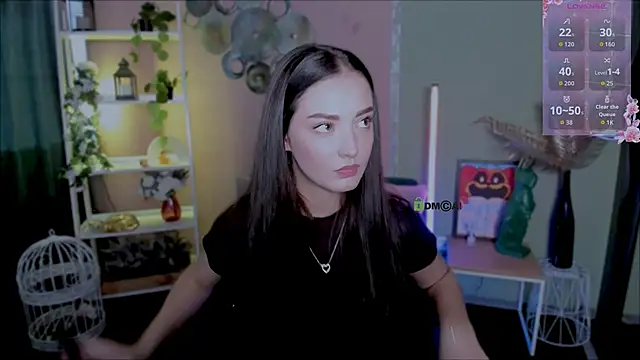 miki-niki online show from 09-18-25, 12:40