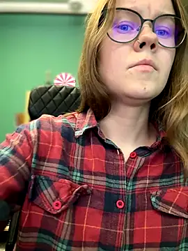  CherryBloom  online show from 09-17-25, 12:29