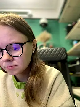  CherryBloom  online show from 09-24-25, 07:44