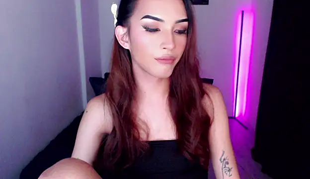 Snapshot of Alicegreenexx chatting on 05-22-26, 07:37 Alicegreenexx online show from 05-22-26, 07:37