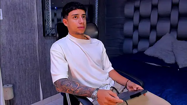 jaze bradley online show from 09-09-25, 11:32