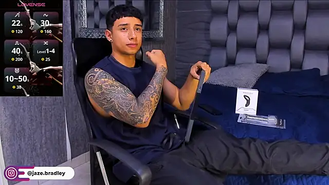 jaze bradley online show from 09-12-25, 11:54