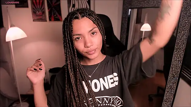 Nati     online show from 09-30-25, 04:17