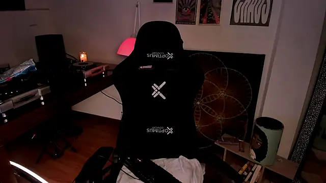 Nati     online show from 04-12-26, 10:37