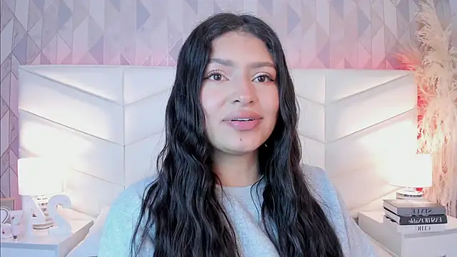 victoria   jonnes online show from 10-03-25, 12:35