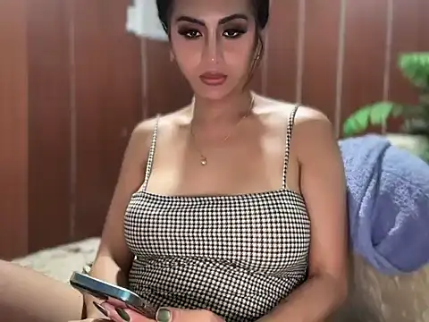 Snapshot of Miss_Ann69 chatting on 01-18-26, 06:55 Miss Ann69 online show from 01-18-26, 06:55