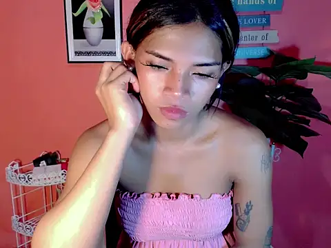 Sweet ThaliaXX online show from 09-10-25, 10:15