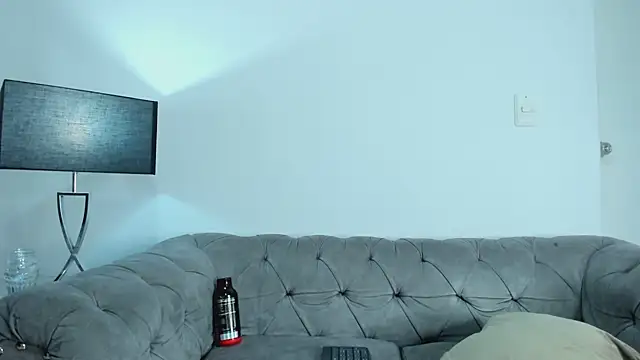 Dimitri Bass online show from 09-17-25, 07:26