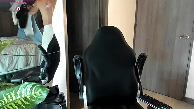 Dimitri Bass online show from 04-27-26, 07:23